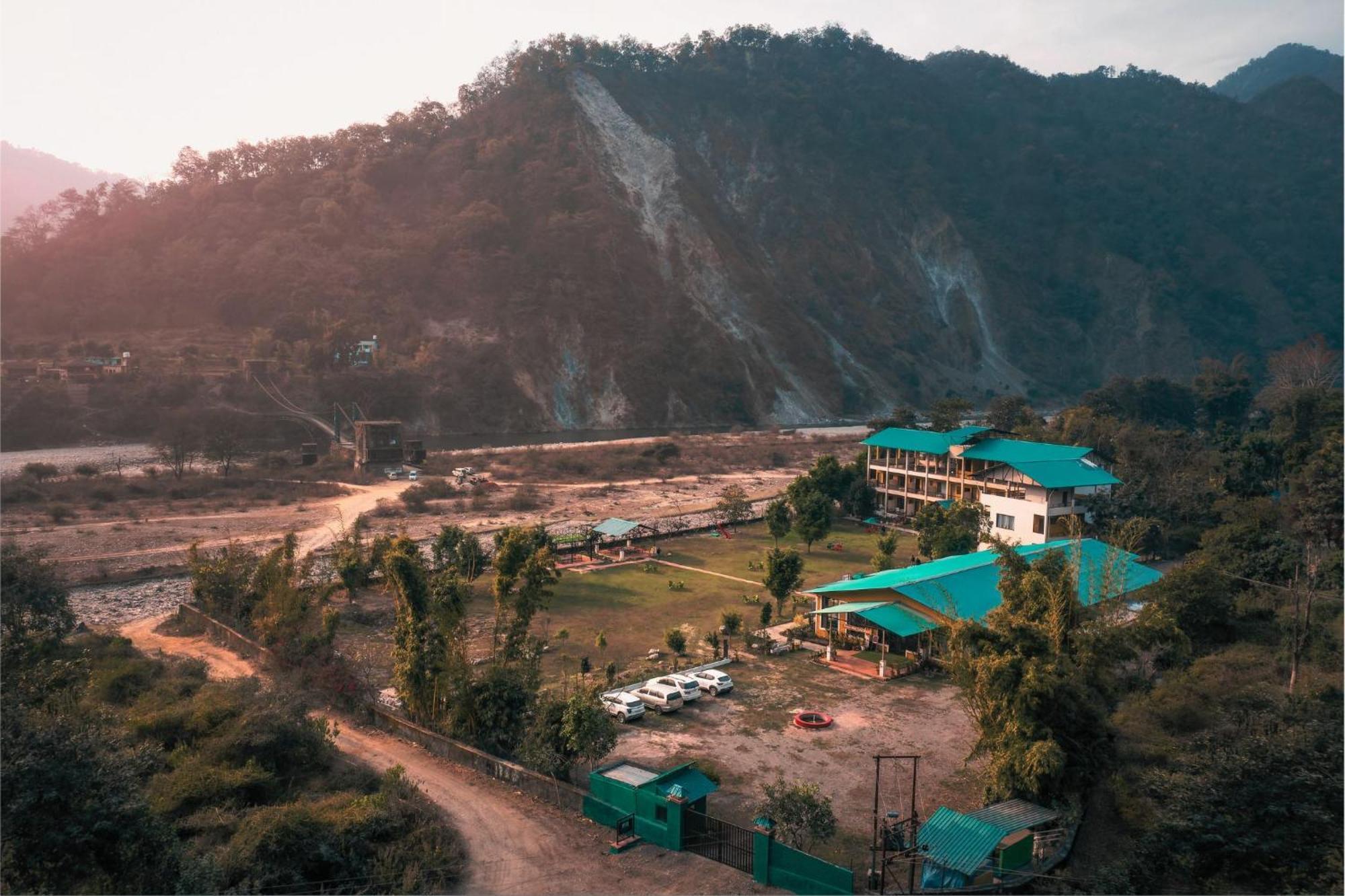 Corbett River Valley Resort Marchula Buitenkant foto